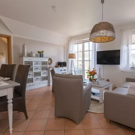 Διαμέρισμα Hustadt In The Heart Of Zingst